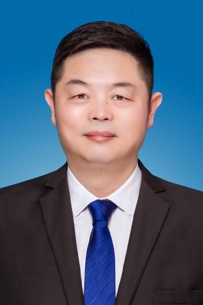 刘言广 淮上区政府副区长、党组成员、区公安分局党委书记、局长