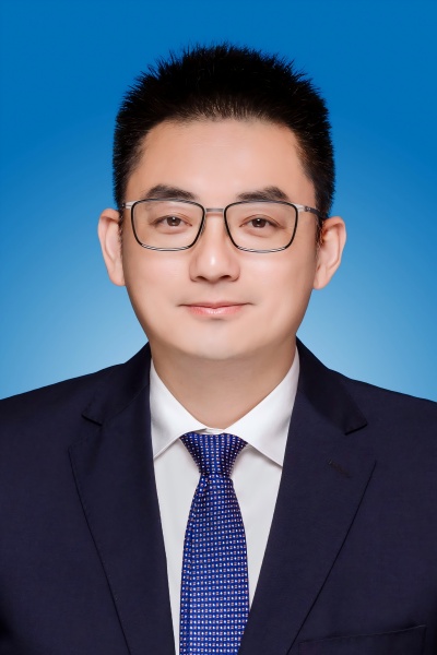 屈磊 淮上区政府副区长、党组成员