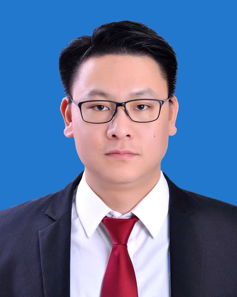 邵于洋 区委常委、副区长