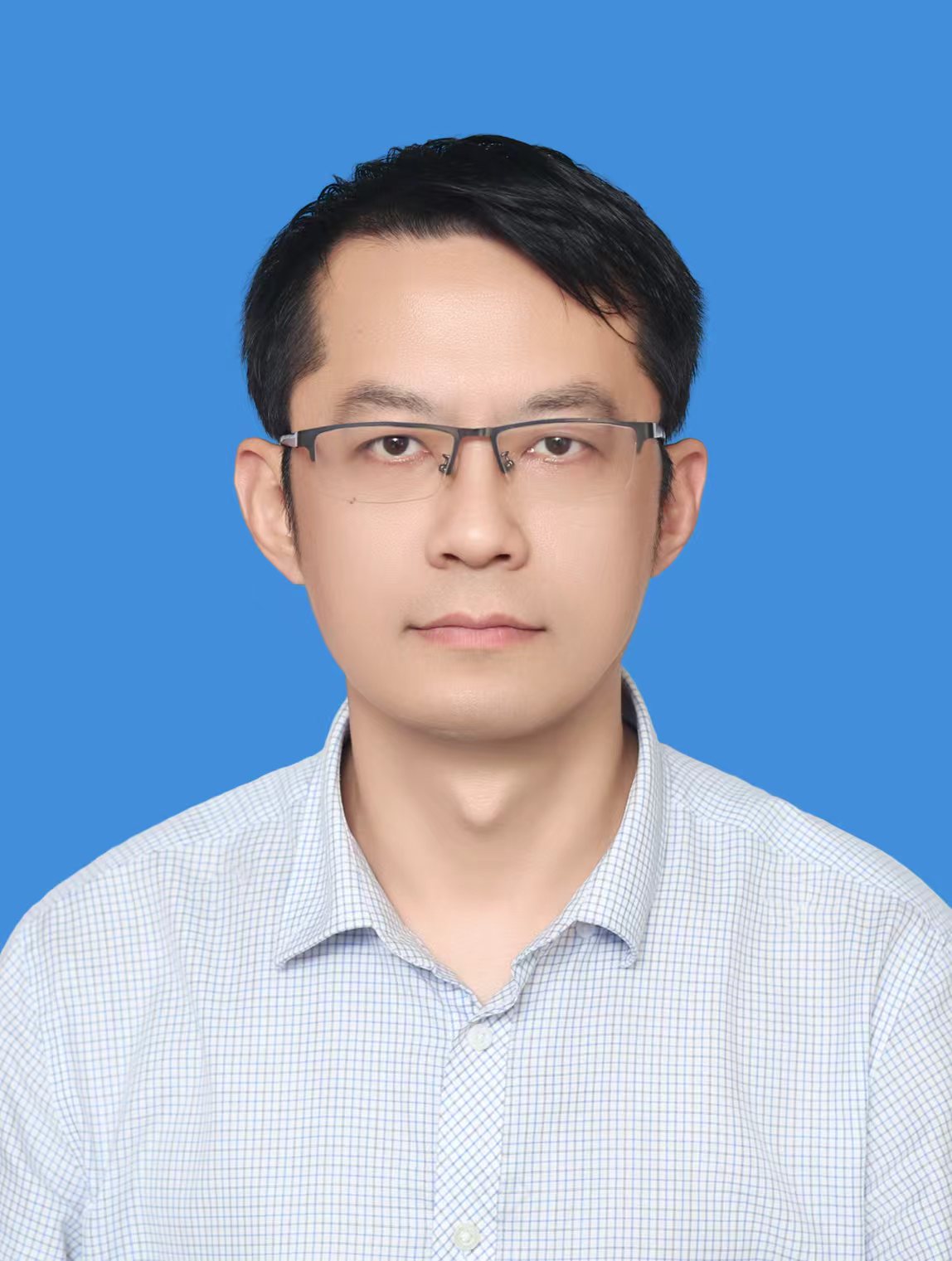 刘国强 区委常委、政法委书记