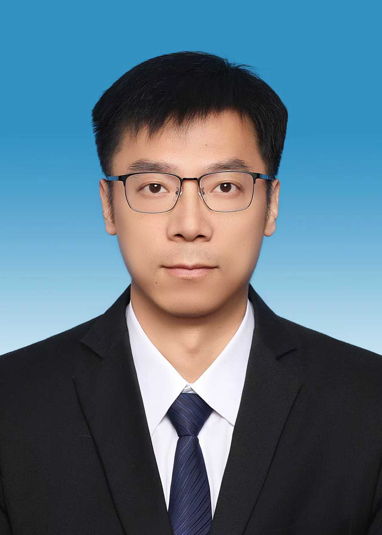 苏凌寒 区政府副区长